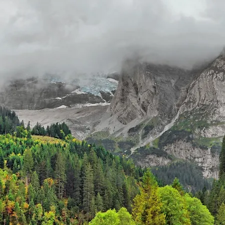 Alpenrose Hotel 2*