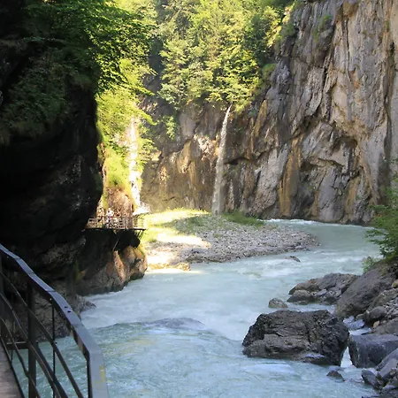 Alpenrose Hotel