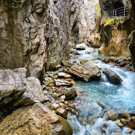 Alpenrose Szálloda Innertkirchen